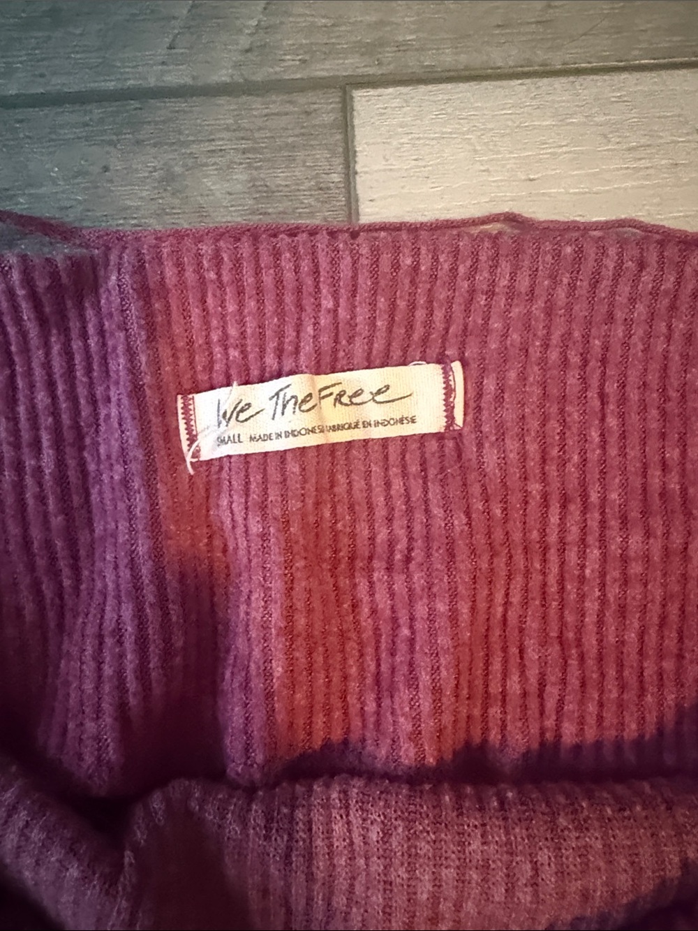 We the Free top Sz Small - Picture 3 of 3